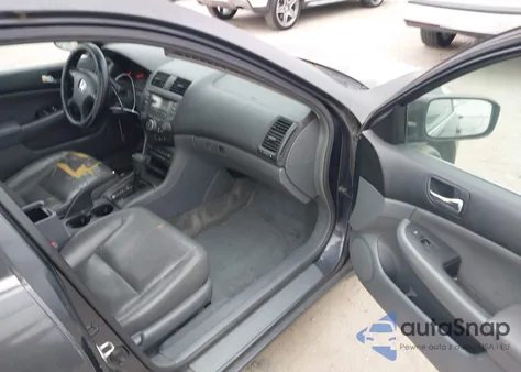 2003 Honda Accord 2.4 Lx from USA, damaged, VIN 3HGCM56383G706408